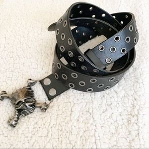 OAKLEY Leather Metal Eyelet Skull Buckle Belt NWOT
